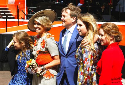 Ariane, Maxima, Willem Alexander, Amalia, Alexia