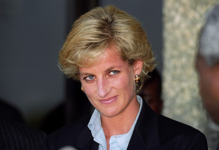 Royalty Diana Princess Of Wales Luanda Airport, Angola