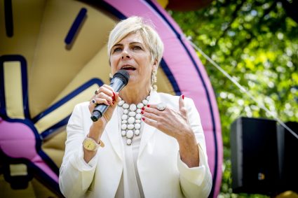 Prinses Laurentien Reikt Taalheldenprijs 2024 Uit