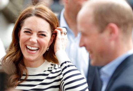 Kate Middleton Met Gestreepte Coltrui